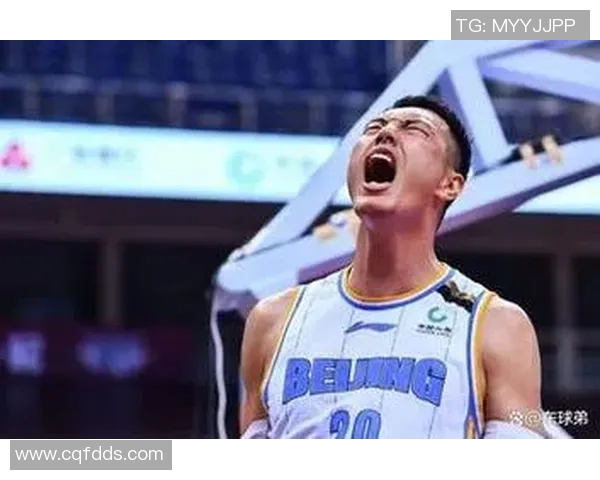 翟晓川：从篮球场上的拼搏者到年轻人的榜样，激励无数追梦者的奋斗故事